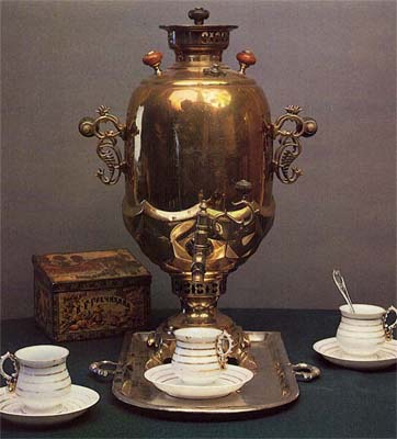 Vase-shaped samovar "Acorn". Latter half of 19th cent.