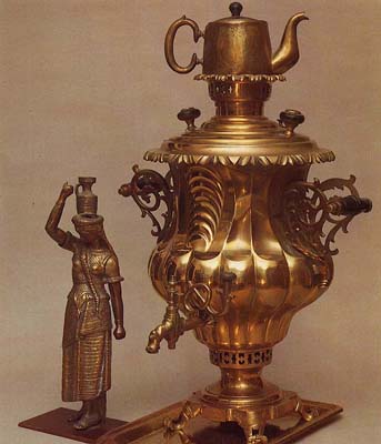 Scaly vase-shaped samovar "Rococo". Late 19th cent.